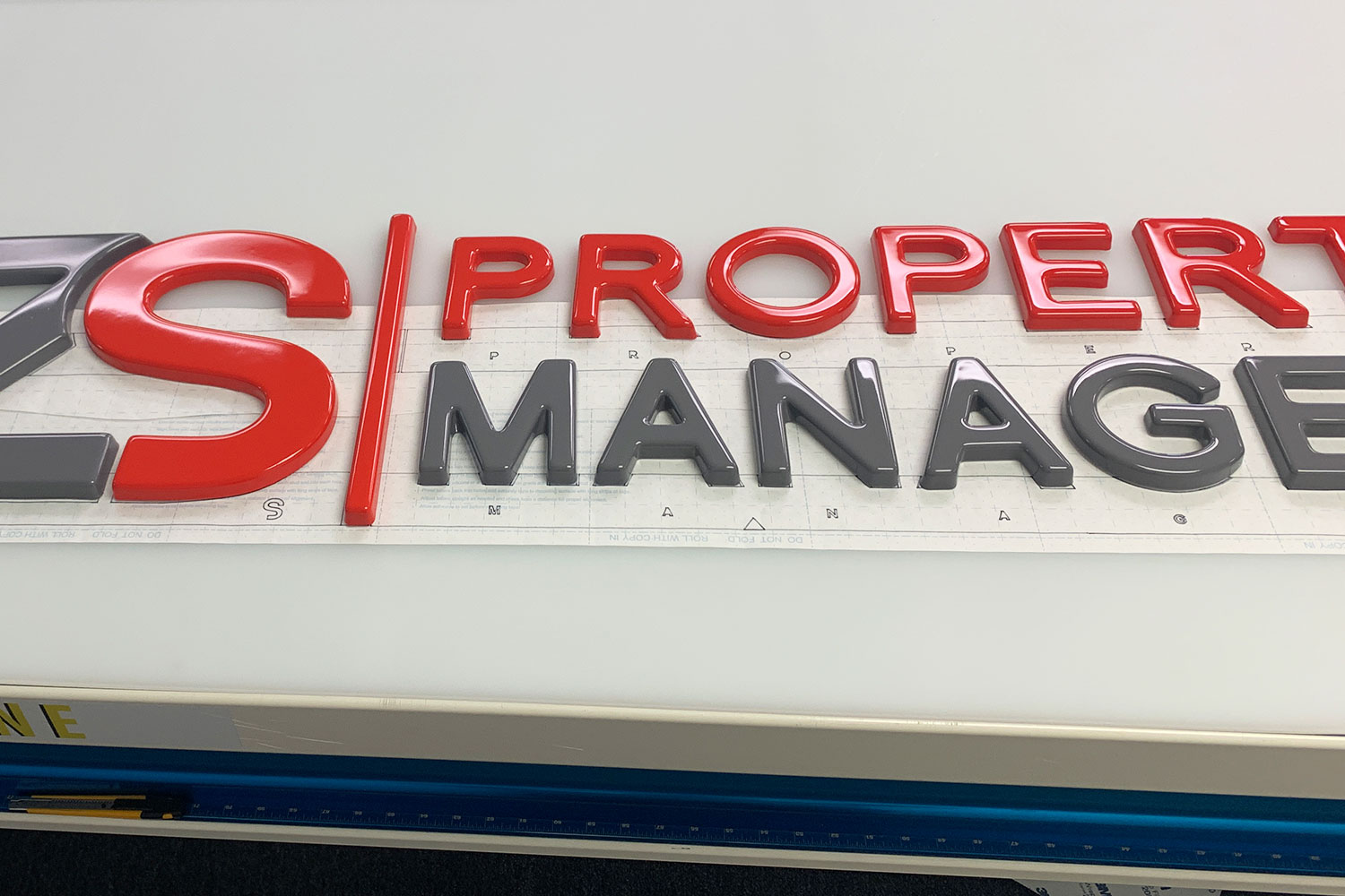 CZS_Signage_VisualPro1