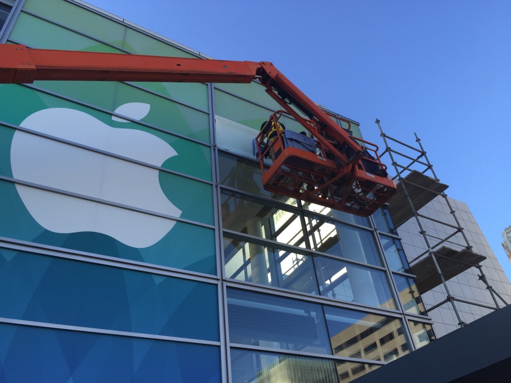 VisualPro installed large custom graphics for an Apple Event in San Francisco.